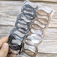 Vỉ 12 chiếc kẹp càng cua 5 răng