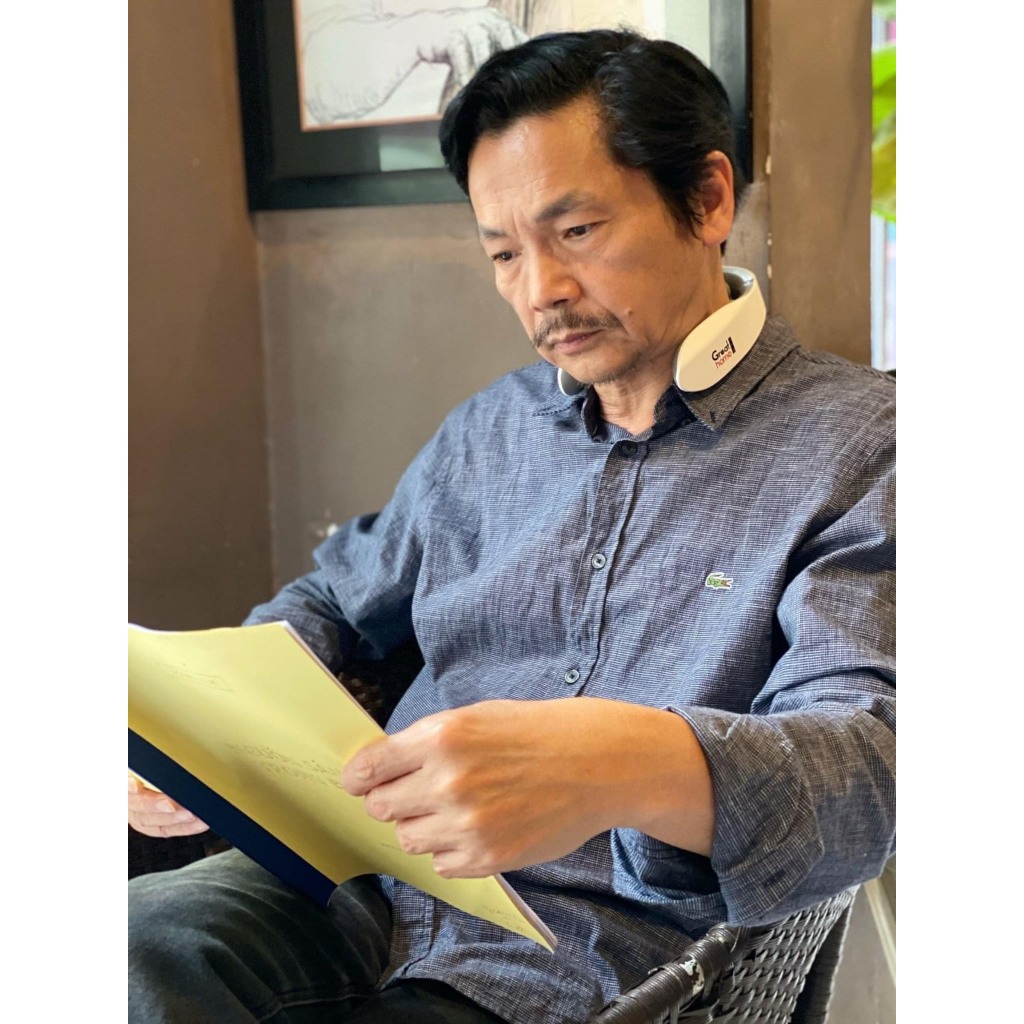 Máy Massage vai cổ thông minh Device 900 CHÍNH HÃNG Greathome