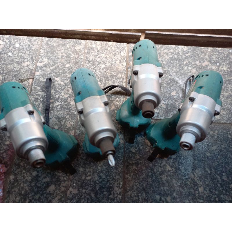 Vít makita 12v búa dầu chạy OK