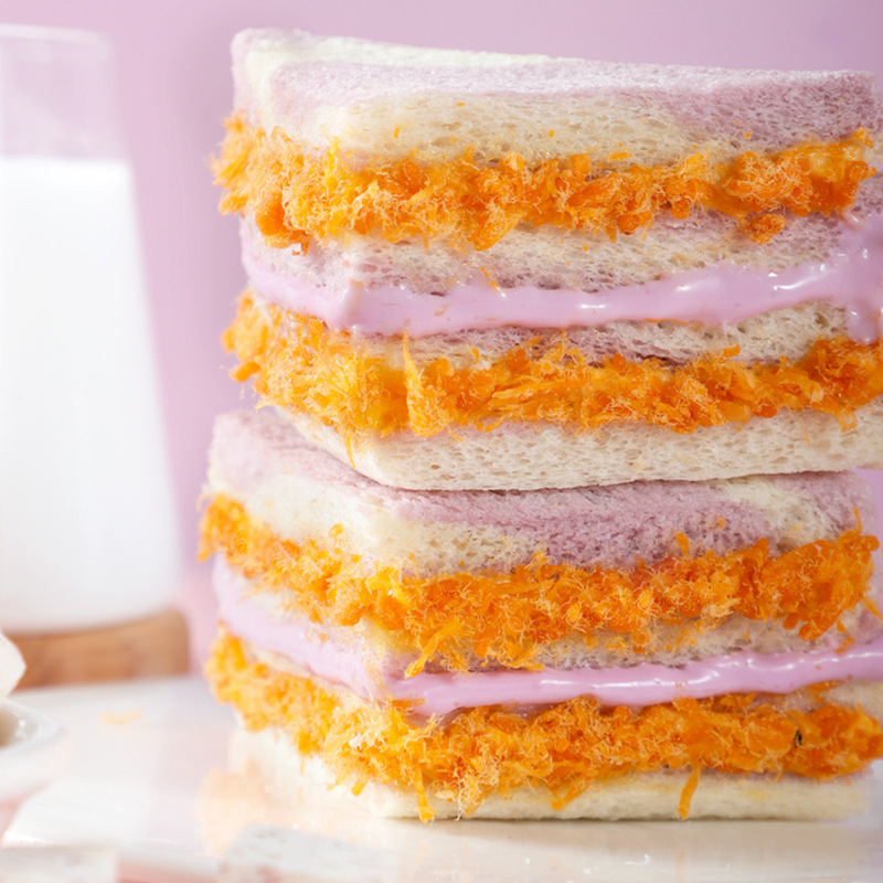 Bánh sanwich lúa mạch khoai mỡ kem ruốc hãng HAALVDE 1 hộp 420gr