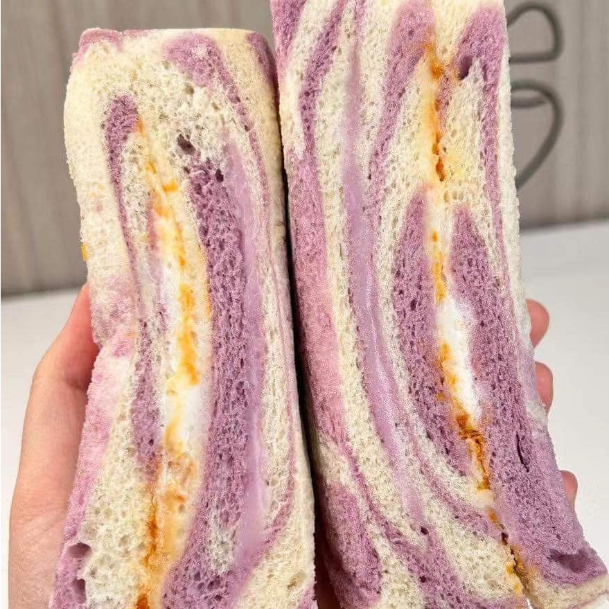 Bánh sanwich lúa mạch khoai mỡ kem ruốc hãng HAALVDE 1 hộp 420gr
