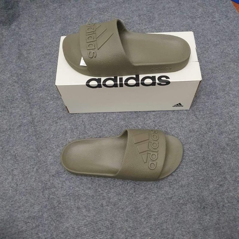 Dép đúc Adidas Aqua logo nổi chính hãng
