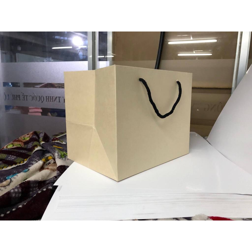 Túi giấy KT12  combo  10 cái