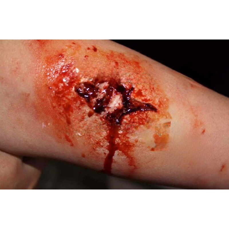 Vết thương sẹo giả hoá trang loại dán, máu khô, sẹo khô