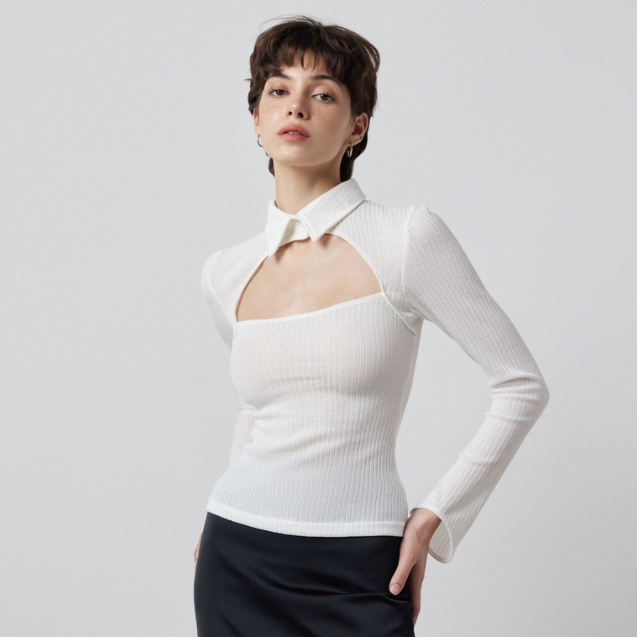 Fynx Top - Áo tay dài khoét cổ