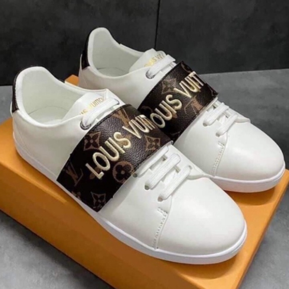 Giày lười LV vệt đen ngang/quai ngang đen💕giày thể thao nam cao cấp, Full box.giày af1 giày đi chơi dự tiệc sang trọng