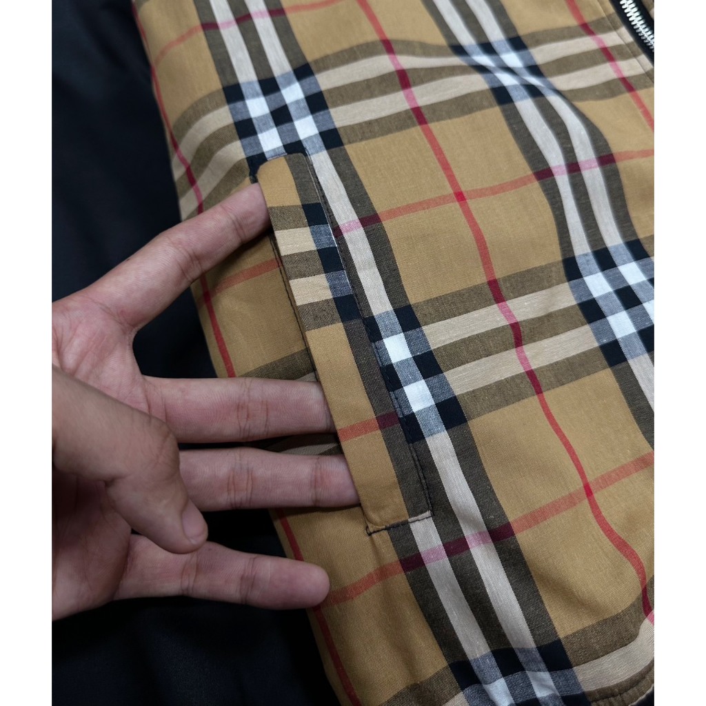 Áo Khoác Kẻ Nam Thêu Chữ Hottrend -Áo Khoác BBR Nam Nữ Mặc Siêu Đẹp