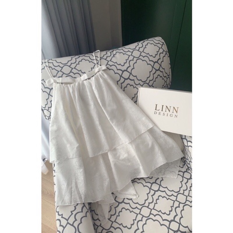 Pass nhanh Váy Tiara Linn Design newtag M giá 1tr190k