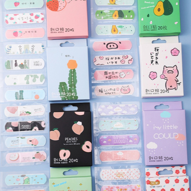 Hộp 20 băng dán cá nhân Urgo họa tiết dễ thương