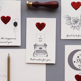 Thiệp Love Typewriter chủ đề tình yêu, memories, kỷ niệm có kèm phong bì