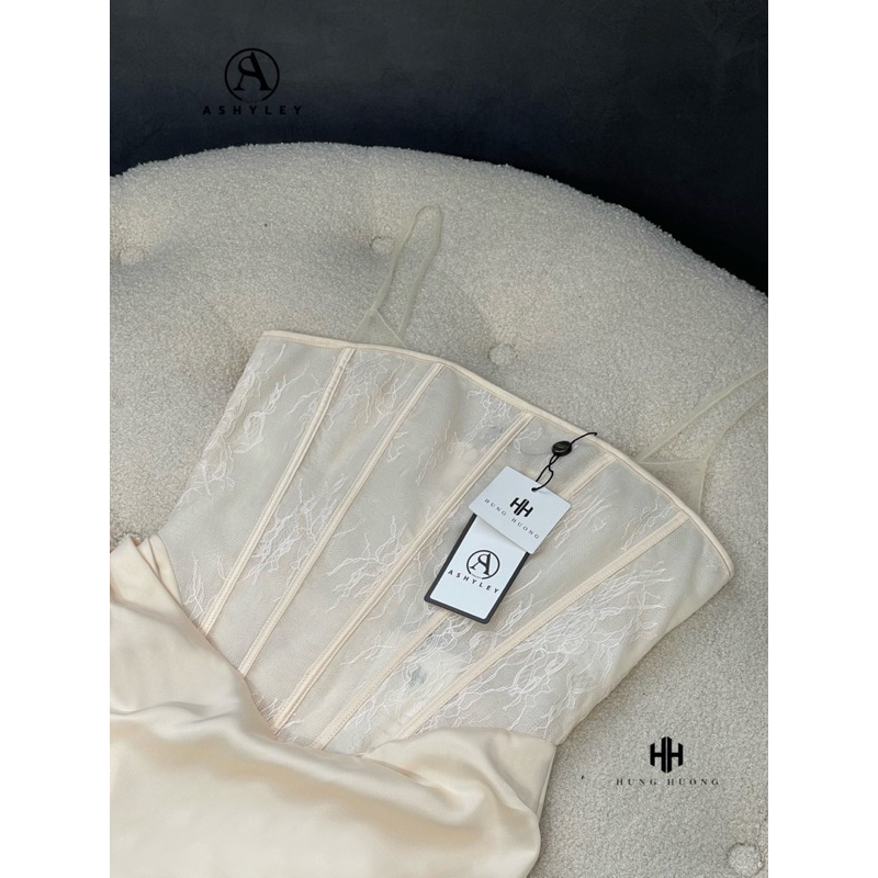 Váy corset ren phối lụa ngọc trai - Ashyley