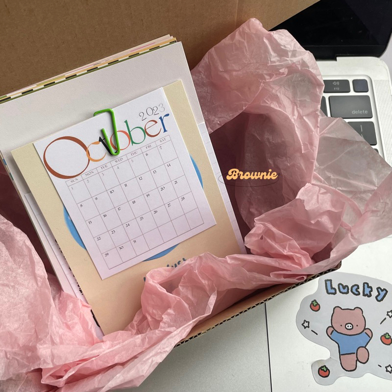 Postcard bưu thiếp random 9 tấm TẶNG kèm 1 postcard lịch ngày tháng