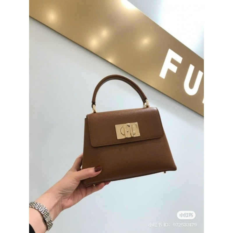 FULA 1927 TOP HANDLE MINI✨Thiết kế đơn giản sang trọng