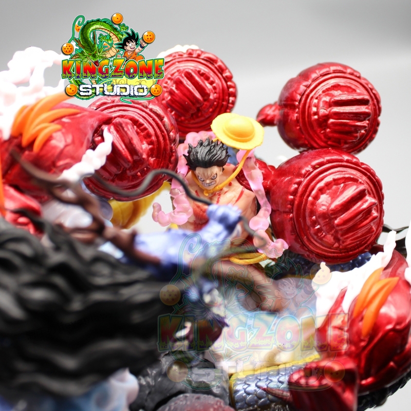 Mô hình Luffy vs tứ hoàng Kaido siêu đẹp