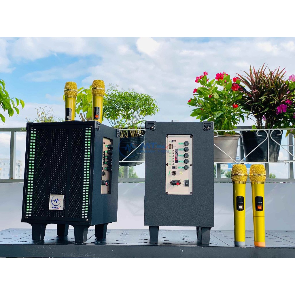 Loa Karaoke T10Plus Bass 20cm Có Đèn LED RGB Nháy Theo Nhạc Bluetooth Hiện Đại Âm Siêu Trầm Siêu Mạnh Mẽ Đi Kèm 2 Micro