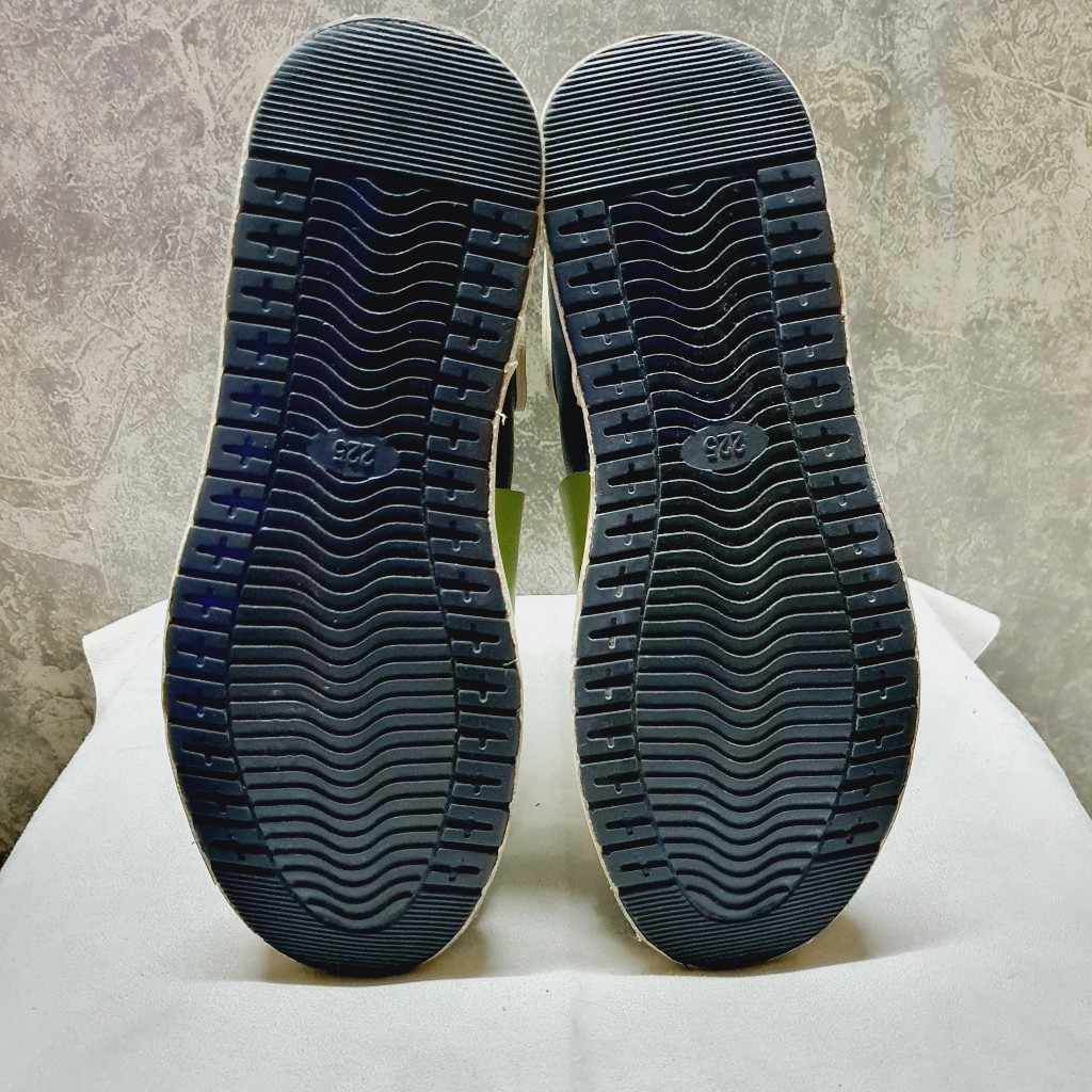 2hand  Giày thiết kế văn nghệ