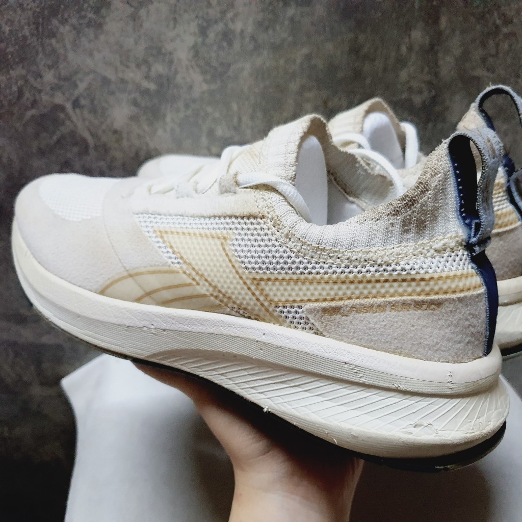 2hand  Giày vải thoái khí Ree.bok