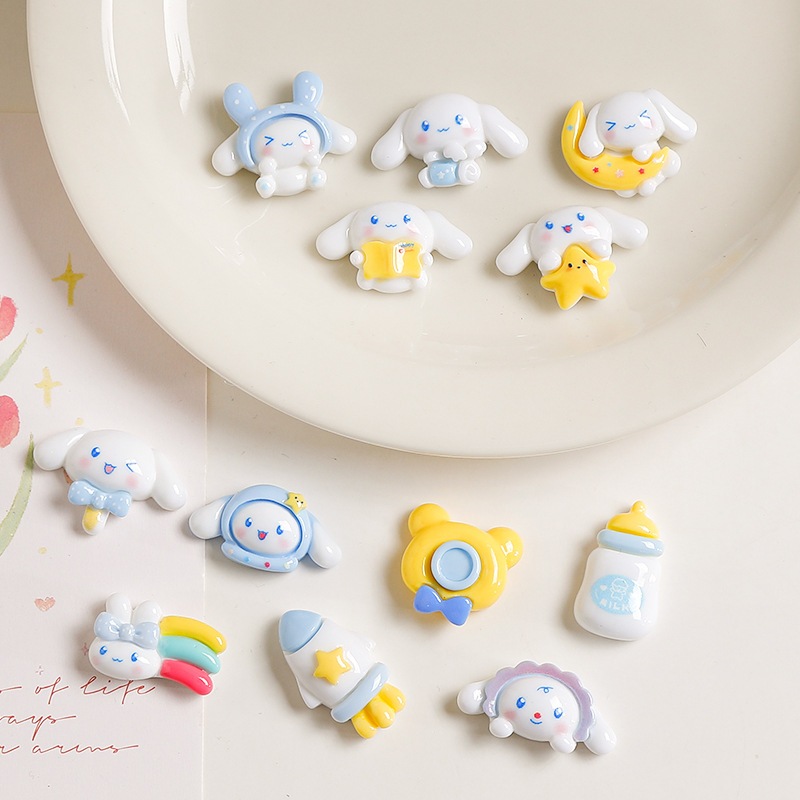 Sticker gắn dép, charm Cinnamoroll nhựa bóng trang trí toploader, vỏ ốp điện thoại, DIY