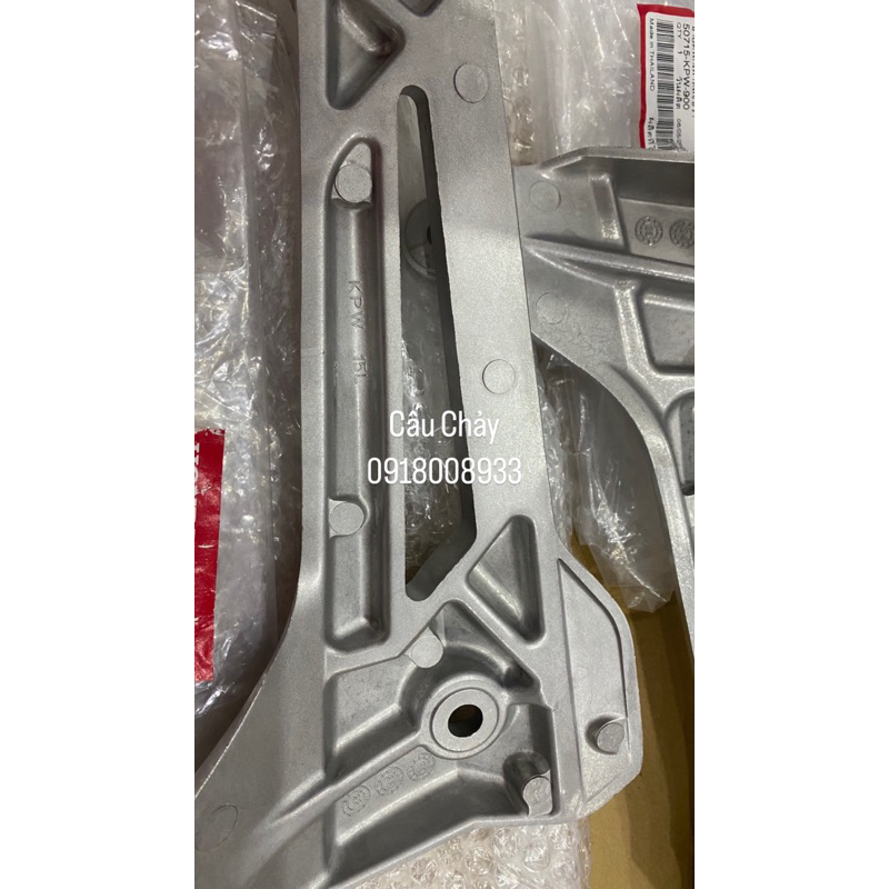 Gác Chân Nhôm Dream Lùn 125