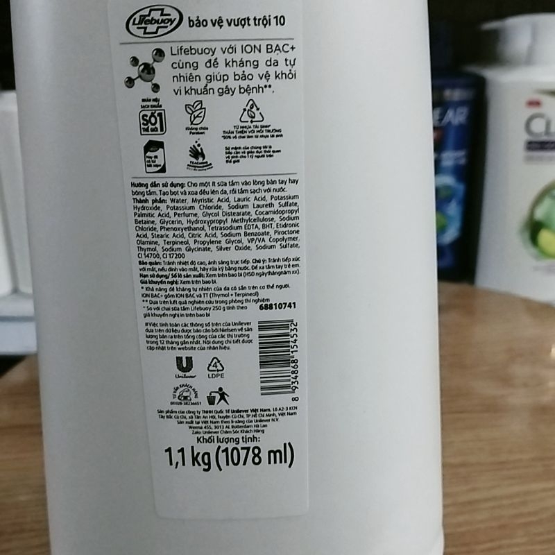 Sữa tắm Lifebuoy 1,1kg bảo vệ và chăm sóc da tốt hơn.