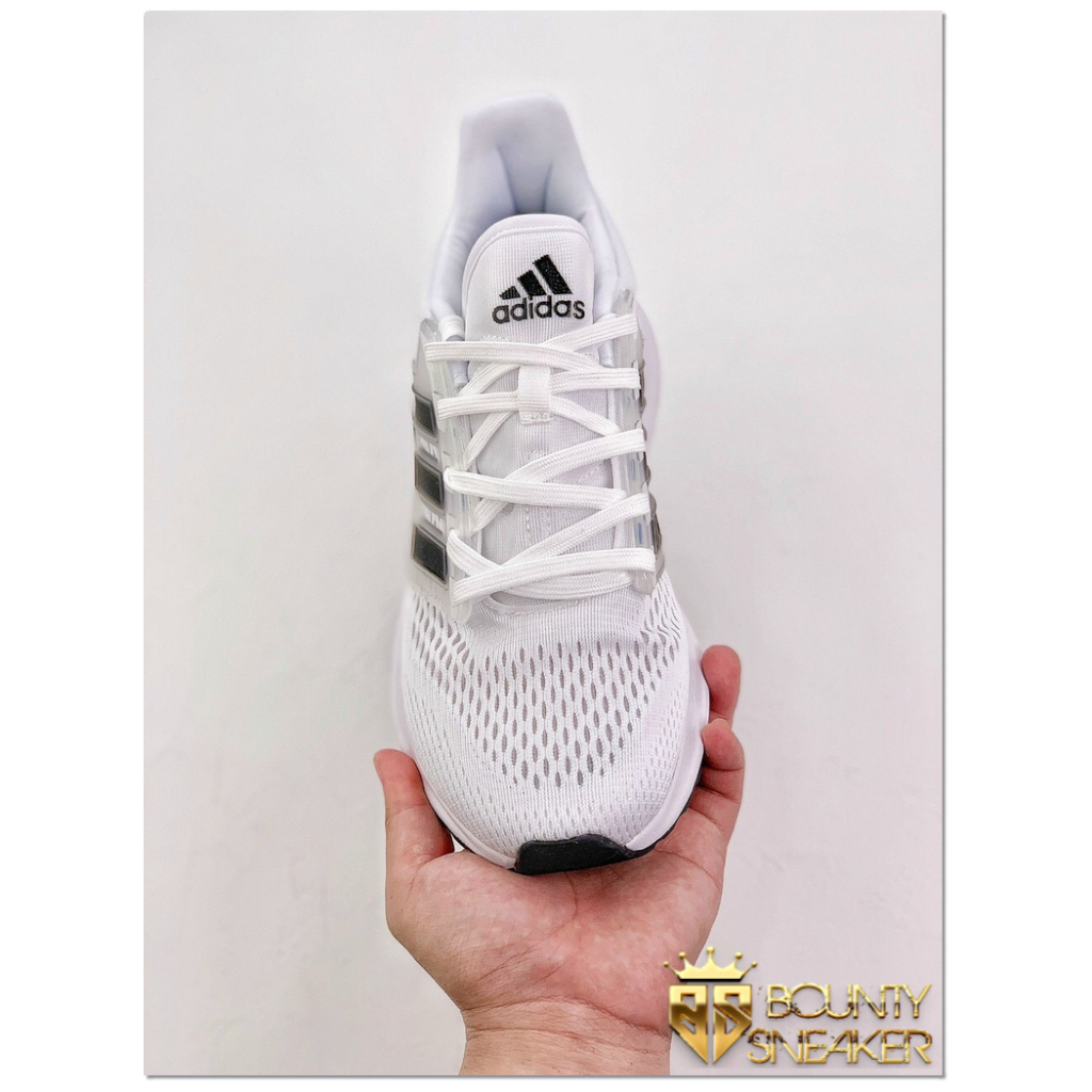 Giày Thể Thao Adidas XPLR 2022