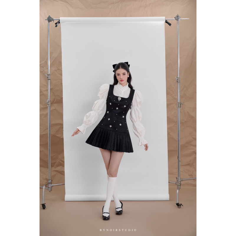 Hazel Set - Set Áo Sơ Mi Phối Váy Yếm by Bynoir Studio