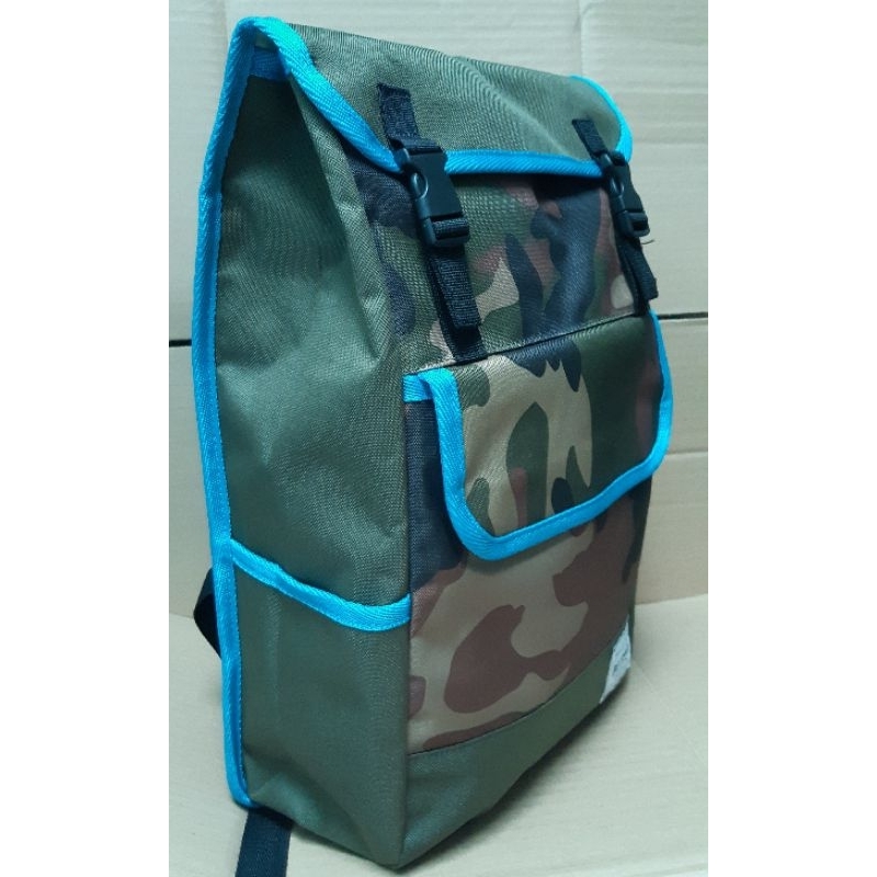 Balô 28x13x45cm.