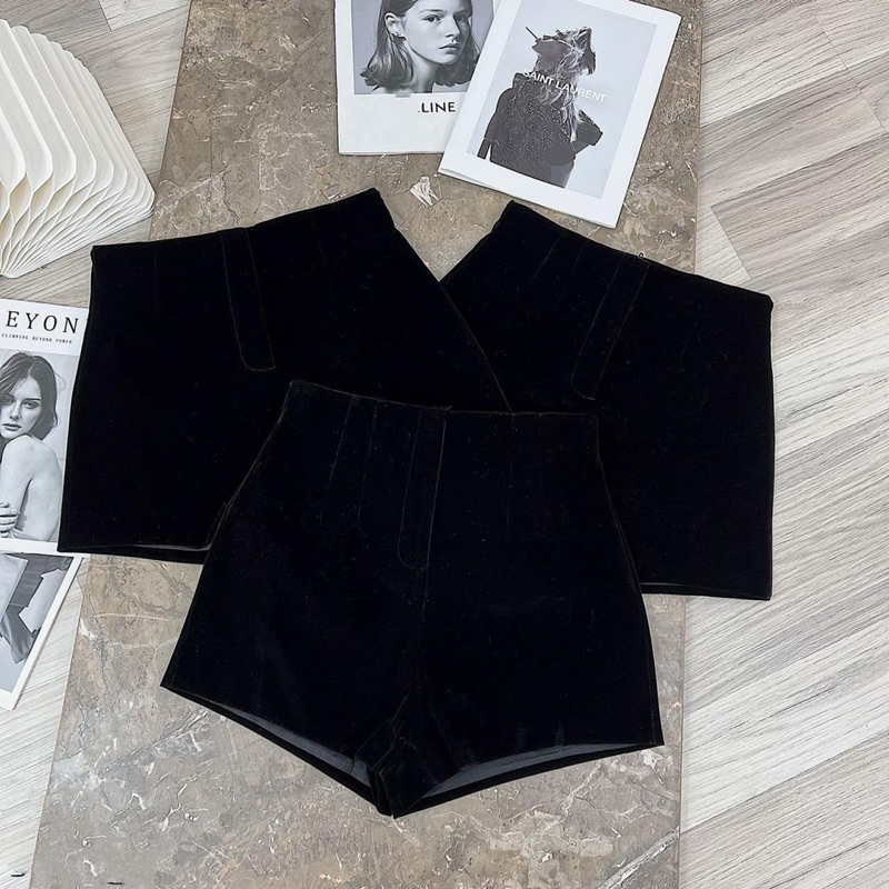 Bigsize - Quần Short Nhung Lì Cạp Cao