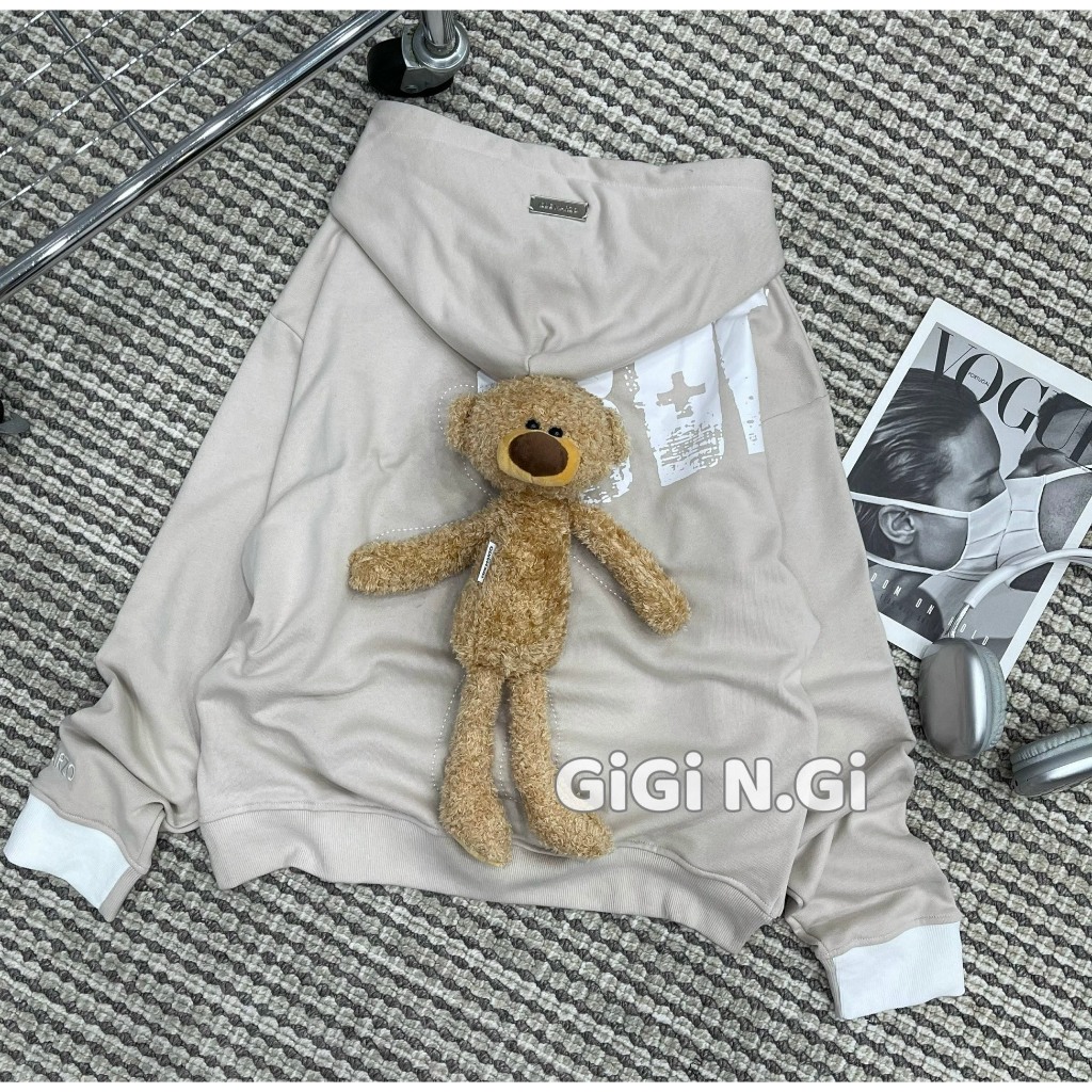 Hoodie chữ 13De Marzo