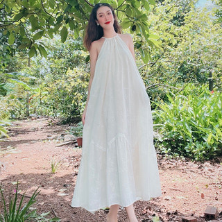 Đầm maxi cổ yếm đuôi cá có túi