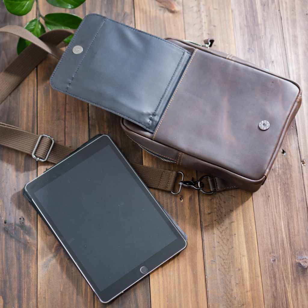 Túi đeo chéo da bò ipad 11in Manuk Leather