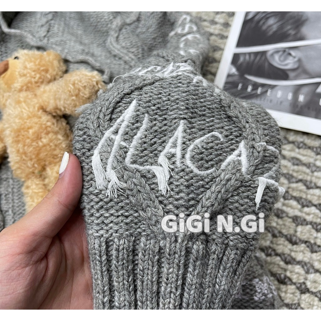 Áo len có mũ 13De Marzo