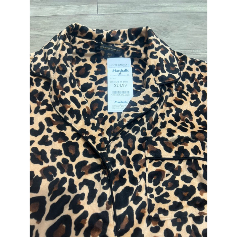 Pijama nủ hoạ tiết vnxk dư xịn