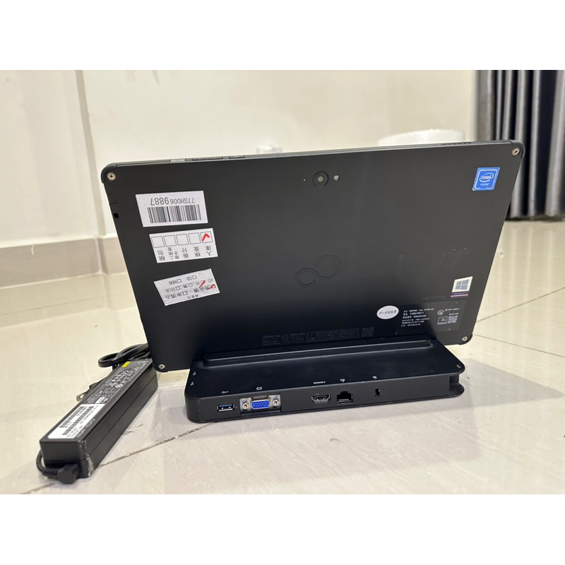 Máy tính bảng kiêm laptop Fujitsu nội địa Nhật cao cấp 13.3inch 128GB