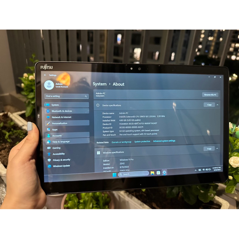 Máy tính bảng kiêm laptop Fujitsu nội địa Nhật cao cấp 13.3inch 128GB