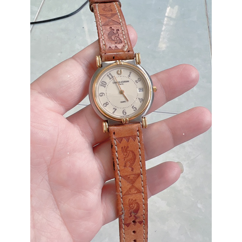 đồng hồ Thụy sĩ nữ hiệu Charles jourdan quartz