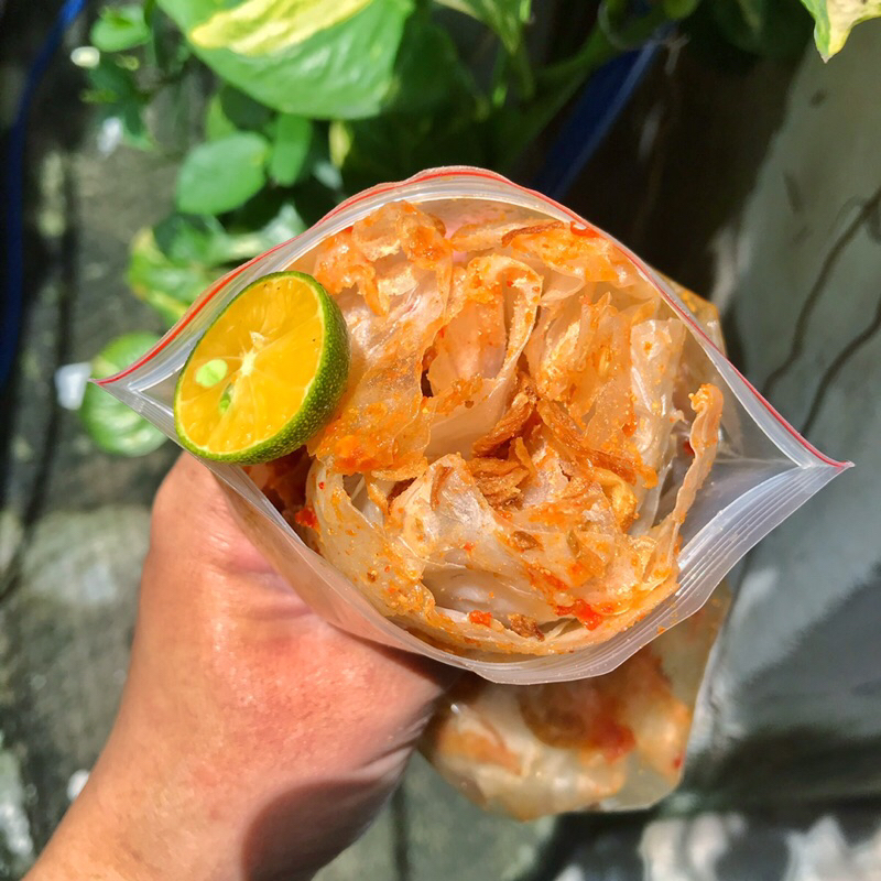 Bánh tráng phơi sương ớt rim hành phi