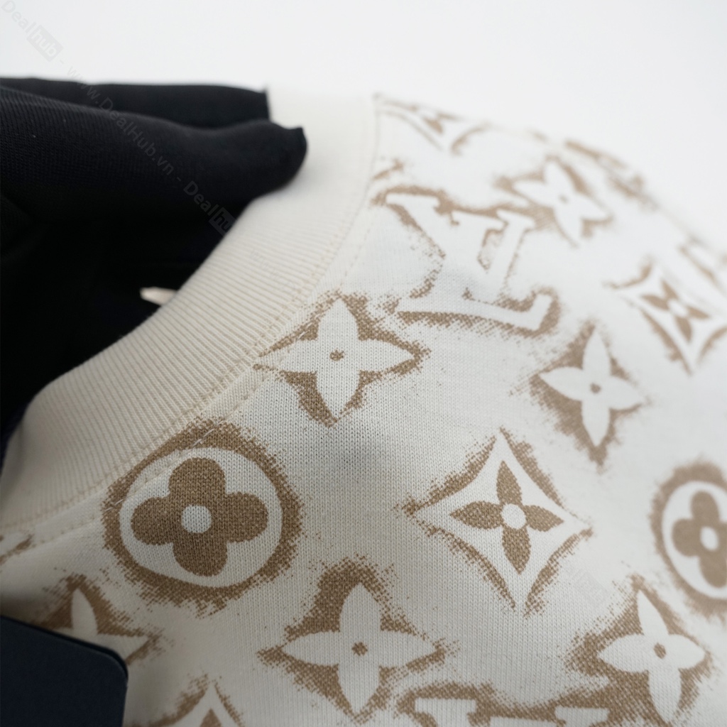 Áo Thun LV Sand Monogram L.V009