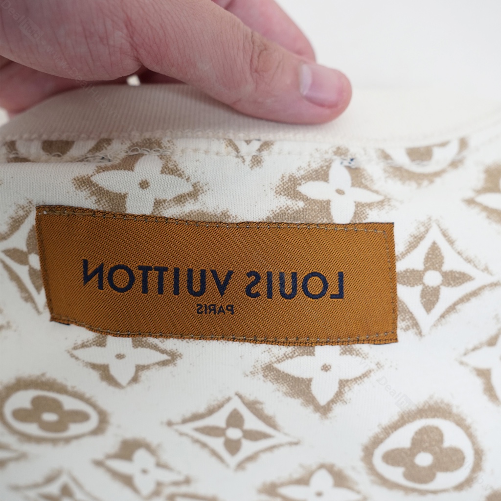 Áo Thun LV Sand Monogram L.V009