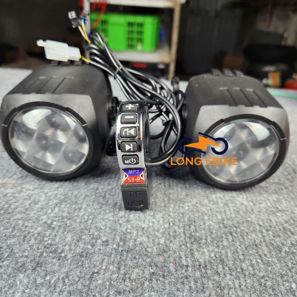 Loa bluetooth xe máy, xe điện, có đèn trang trí
