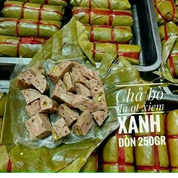 CHẢ DA HEO ỚT XIÊM XANH 1KG 2 CÂY