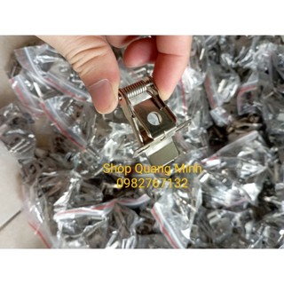 Tai cài đèn panel inox