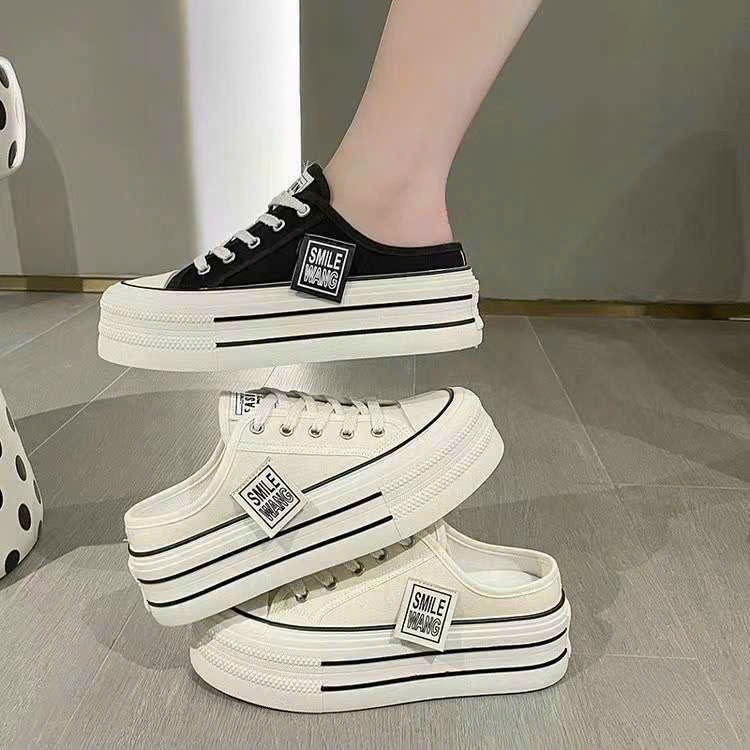 Giày thể thao đế dày - Phong cách thời thượng mùa hè 2023 kết hợp hoàn hảo với giày canvas trơn