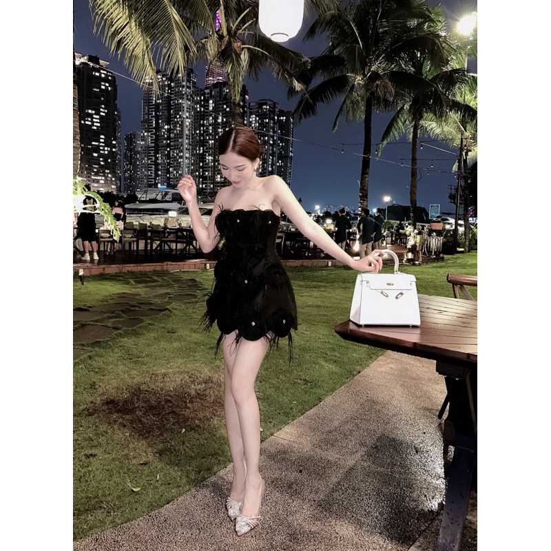 ĐẦM CÚP ĐÍNH BÔNG OB05088