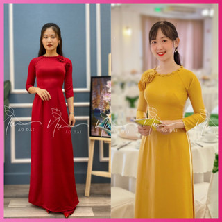 Áo dài thuyền thống nữ may sẵn, thiết kế sang trọng cổ tròn ngắn cúc bọc, ngực gắn hoa thủ công