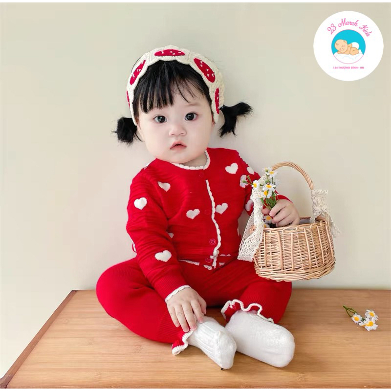 Bộ đồ len trái tim siêu xinh cho bé gái hàng QC