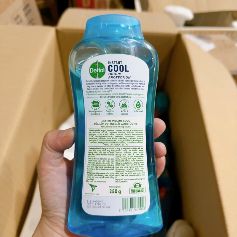 Sữa tắm gội Dettol kháng khuẩn chai 200g