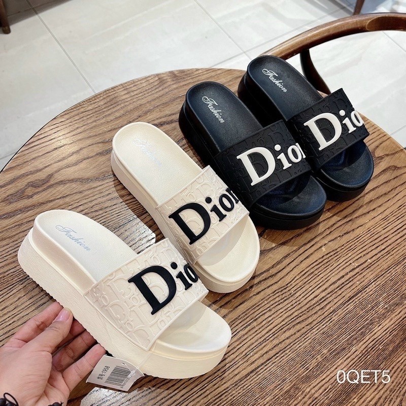 DÉP BÁNH MỲ DIOR ĐẾ ĐÚC NGUYÊN KHỐI , SIÊU ÊM , LÊN CHÂN SANG CHẢNH