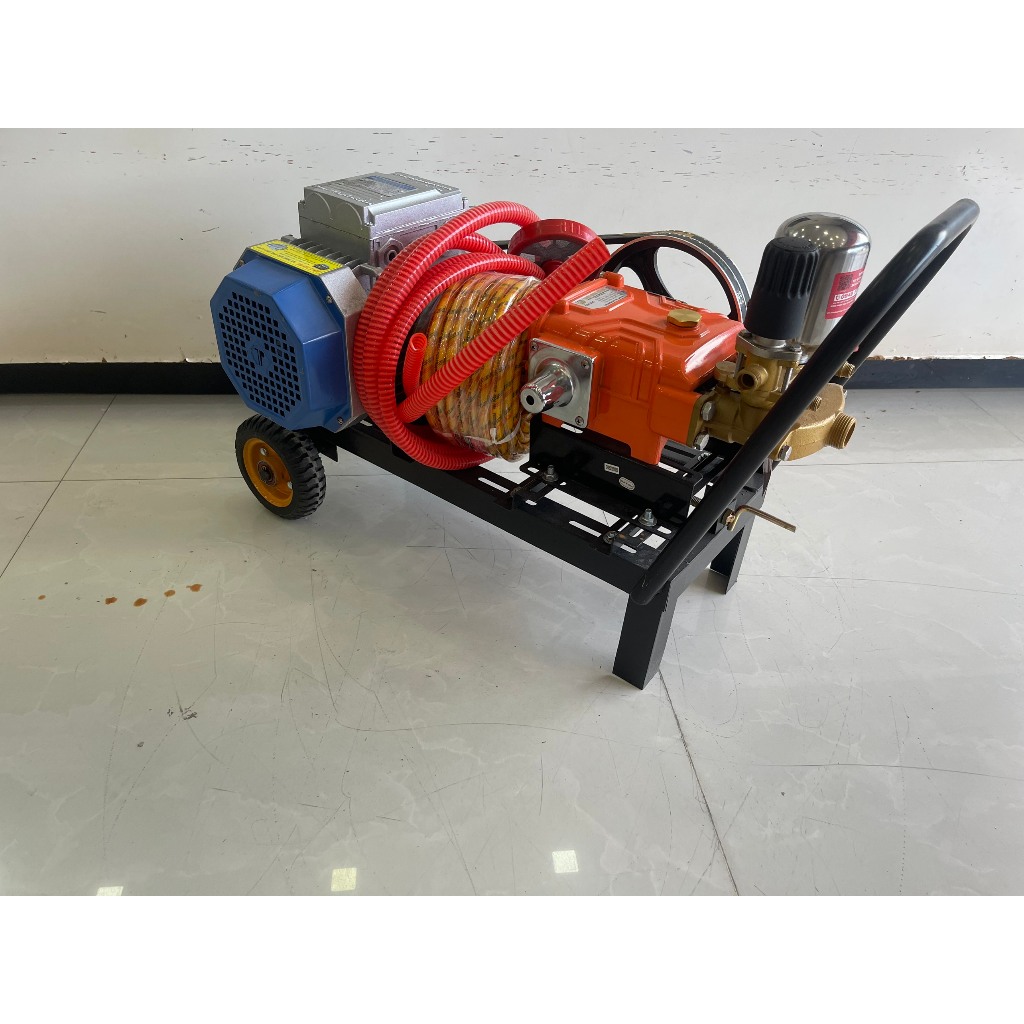 Bộ rửa xe dây đai phun xịt côn trùng công suất 2hp motor 2.2kw chân kê bánh xe tặng kèm 5m dây xịt