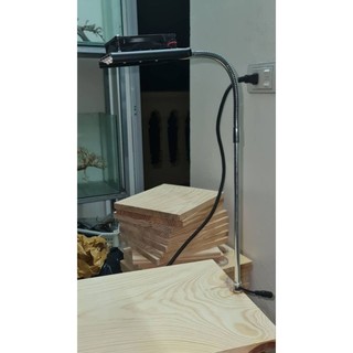 Đèn led đế gỗ cho bể thủy sinh